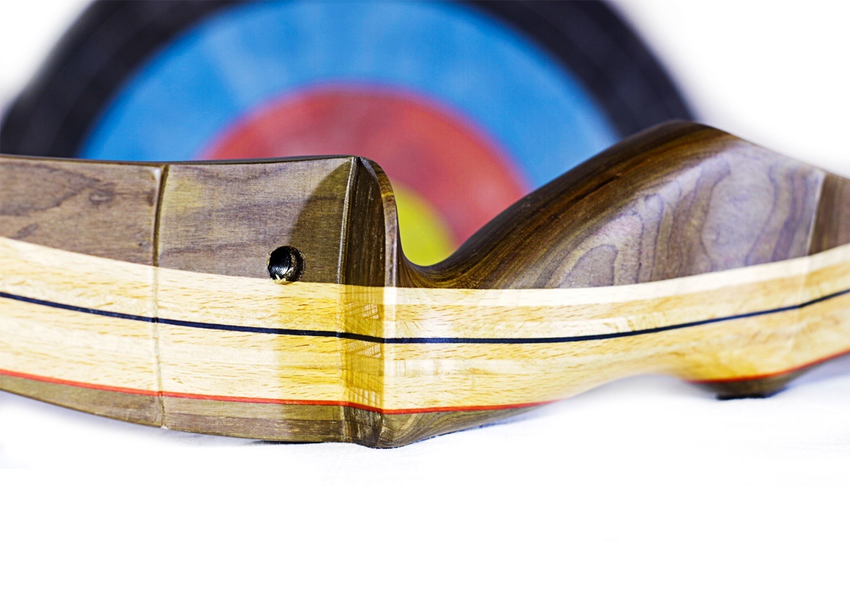 Лук рекурсивный  (Beginner) 68" 38# (белые плечи)